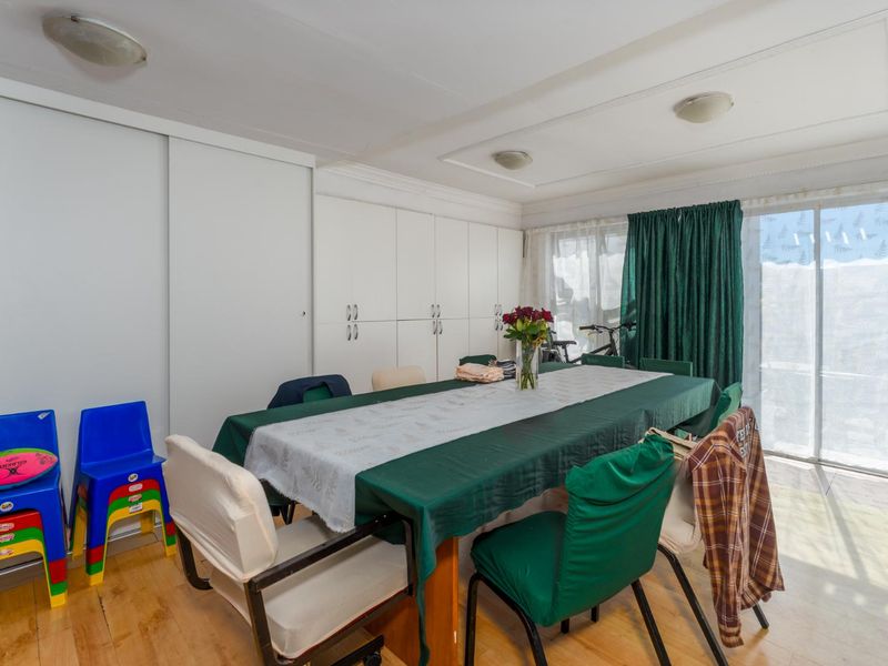 Triple-Storey Home for Sale in Grassy Park - Photo 6