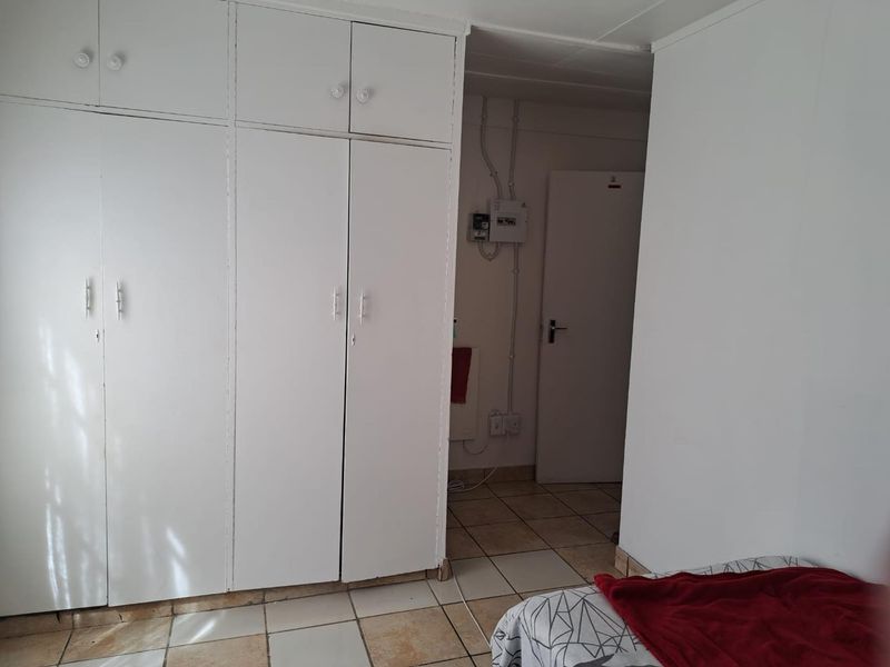 Student accomodation close to University of Free State - Photo 4