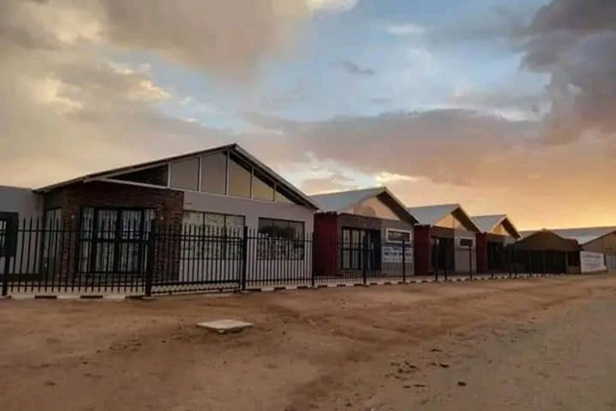 FOR SALE  - INDUSTRIAL /COMMERCIAL PROPERTY IN OKAHANDJA WITH HUGE POTENTIAL - Photo 2