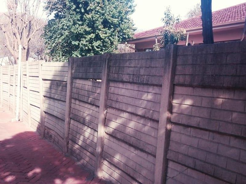 GUESTHOUSE PERFECT AREA.AFFORDABLE PRICE,GREAT INVESTMENT.GOOD PROVIT.CONSIDERABLE INCOME - Photo 8