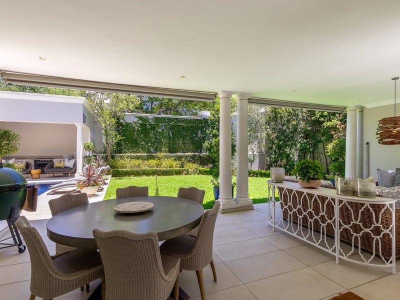 LUXURIOUS 4 BEDROOM FAMILY HOME FOR SALE IN BRYANSTON - Photo 7