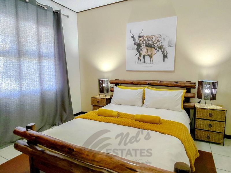 Guest House For Sale in Swakopmund Central - Photo 4