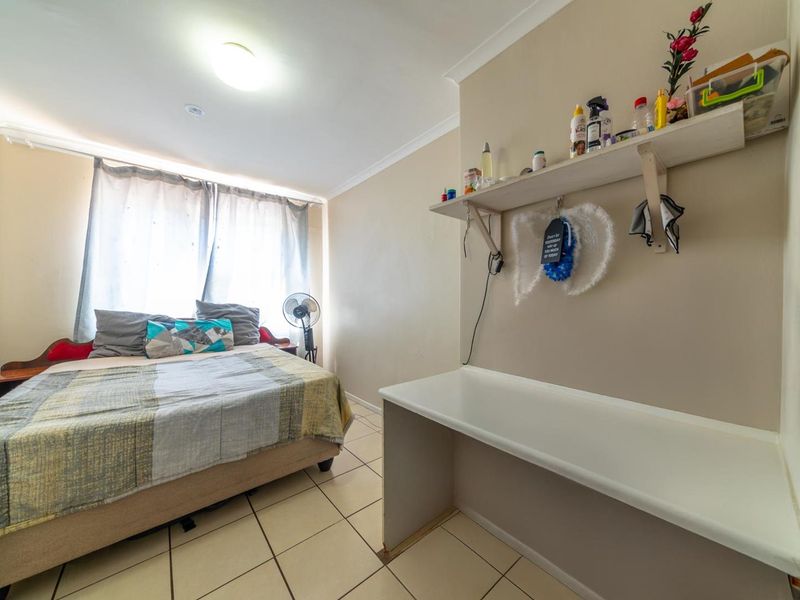 Fully Furnished 2-Bedroom Apartment Near Stellenbosch Campus - Photo 8