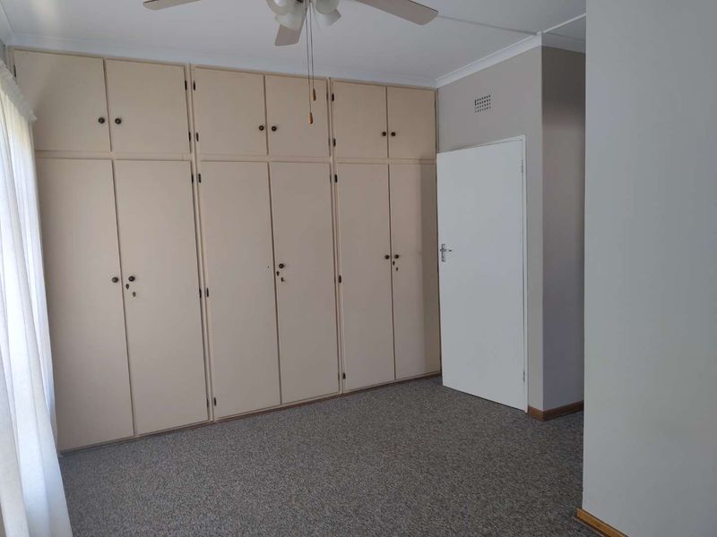 Investment Opportunity in Glencoe. - Photo 9