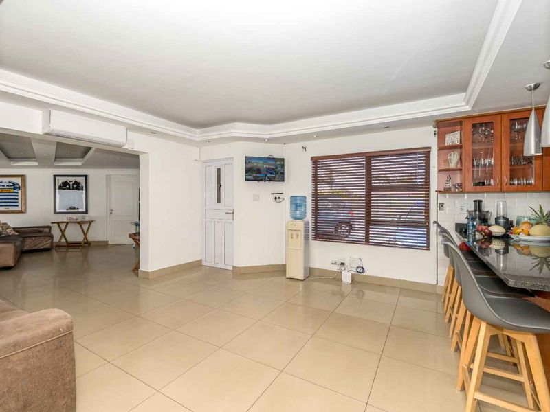 Family Home with Pool, Solar & Exceptional Entertainment Space in Vredelust - Photo 3