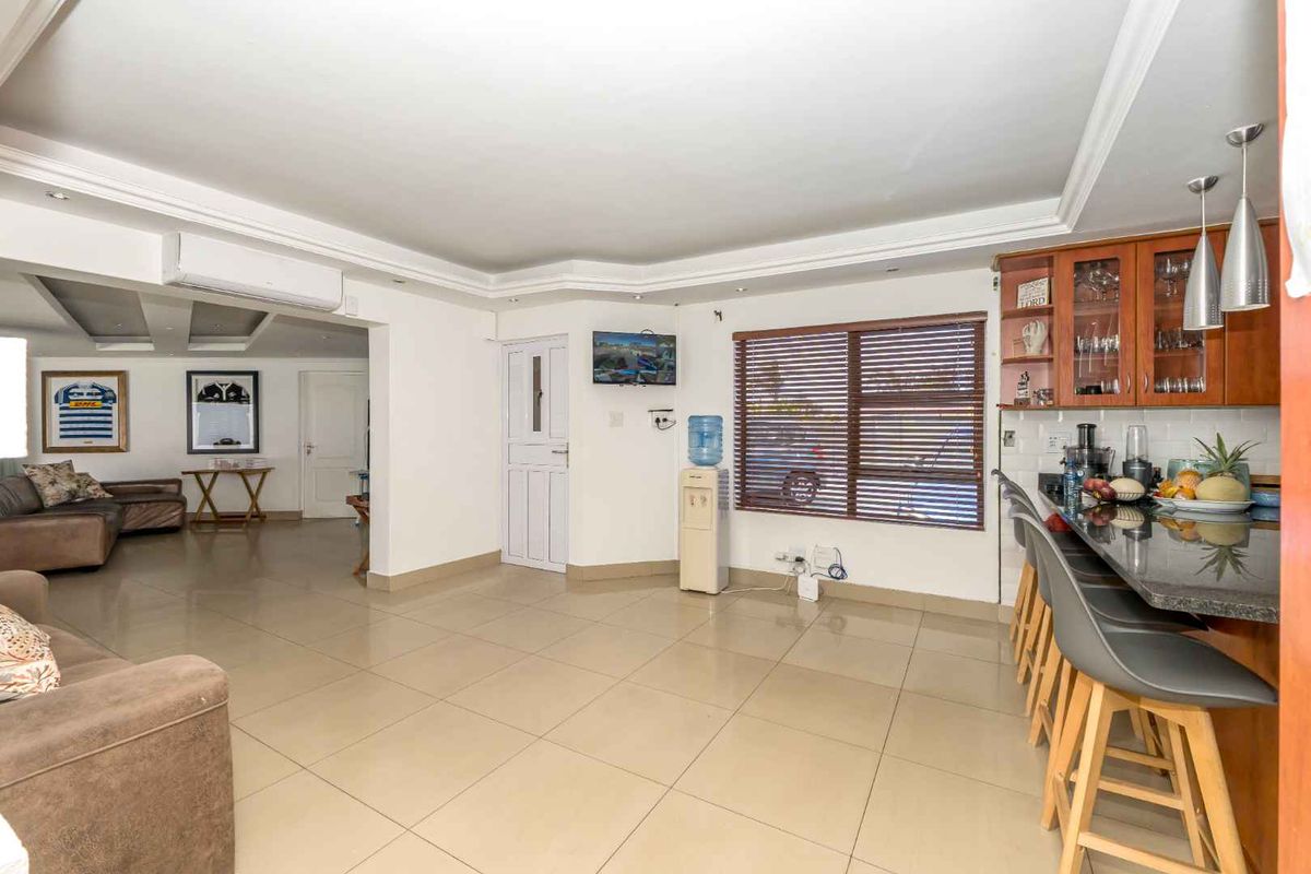 Family Home with Pool, Solar & Exceptional Entertainment Space in Vredelust - Photo 3