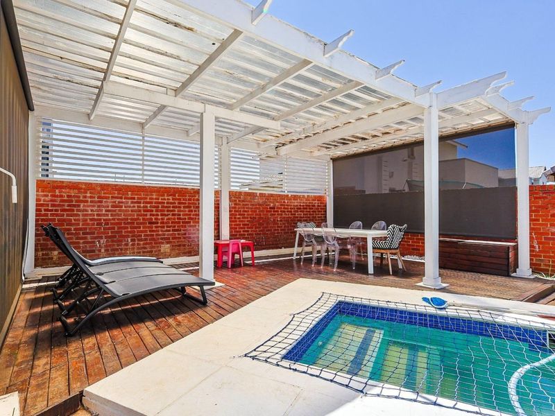 4 Bedroom For Sale , - Photo 9