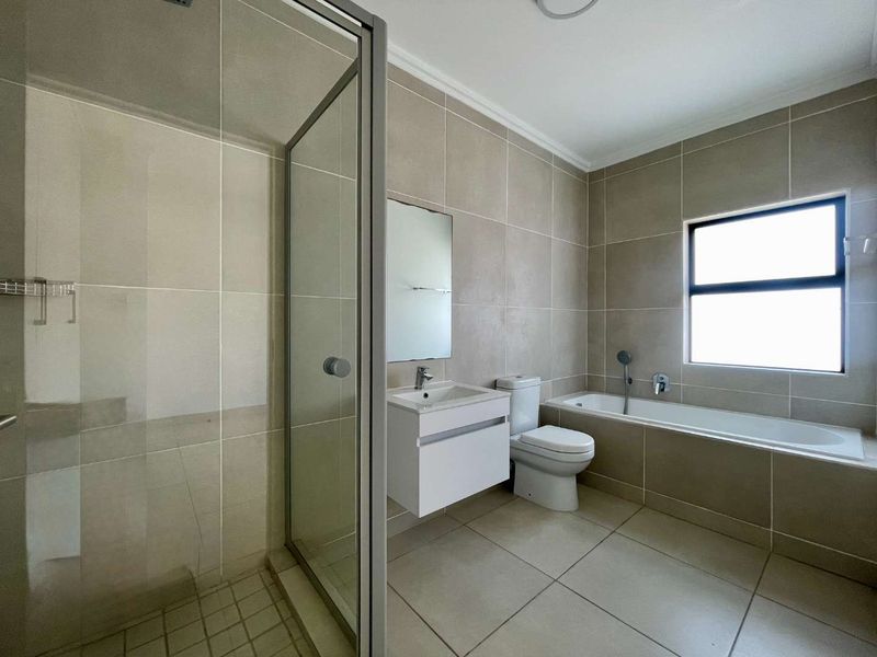 2 Bedroom Apartment to rent in Ballito Central - Photo 6