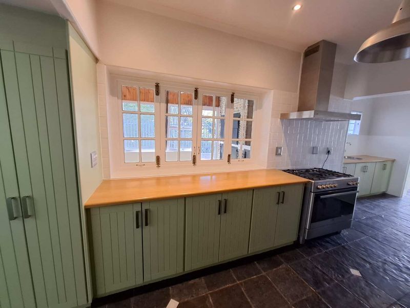 Price Drop & Sole Mandate – An Unmissable Opportunity! - Photo 7