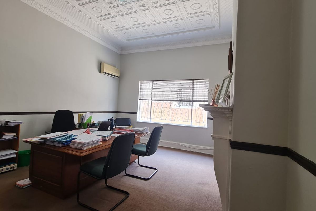 Exceptional Office Space with Income-Generating Flatlet – A Rare Opportunity! EXCLUDES VAT - Photo 3