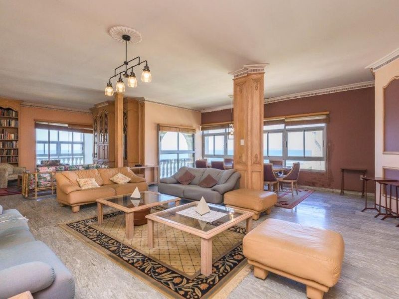 Premier Penthouse on Umhlanga Beachfront – A Rare Renovator’s Dream! - Photo 7