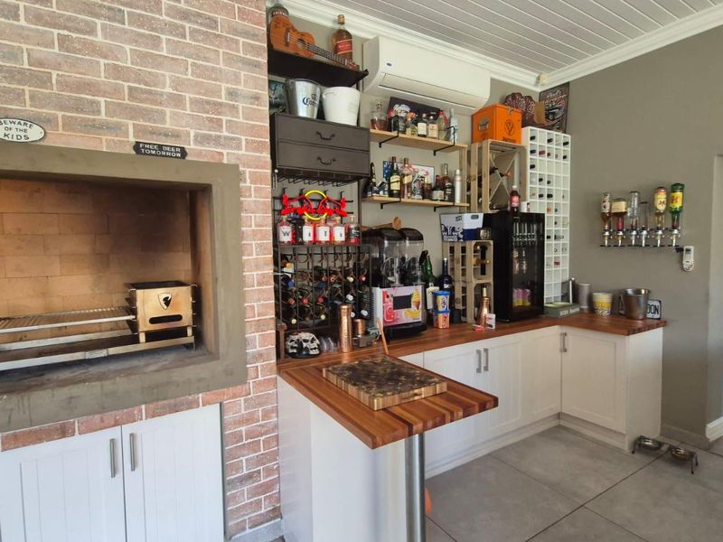 Luxury Coastal living in Num Num Estate, Hartenbos - Photo 6