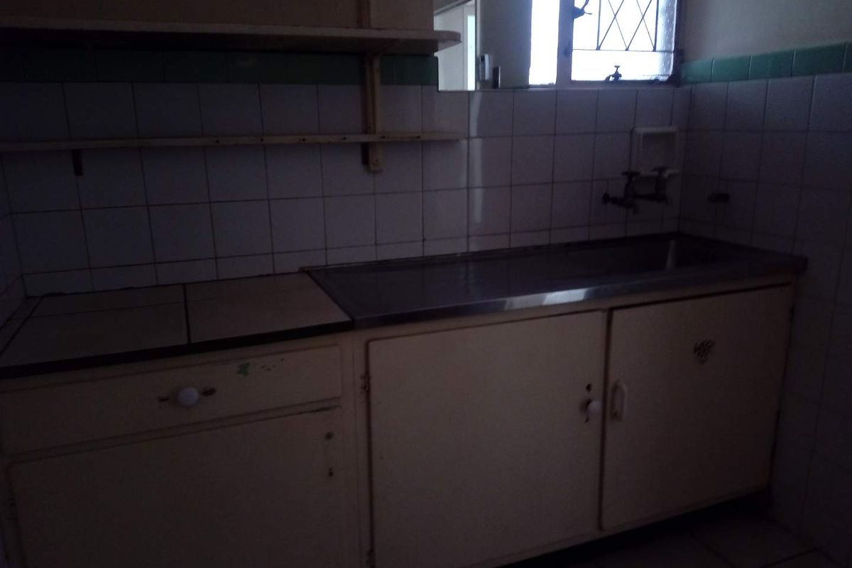 Calling first time buyers and investors!!! - Photo 4