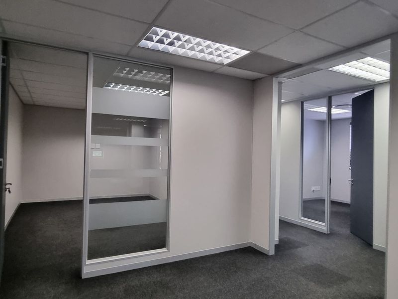 1 190m2 Louwlardia Centurion Office To Let - Photo 6