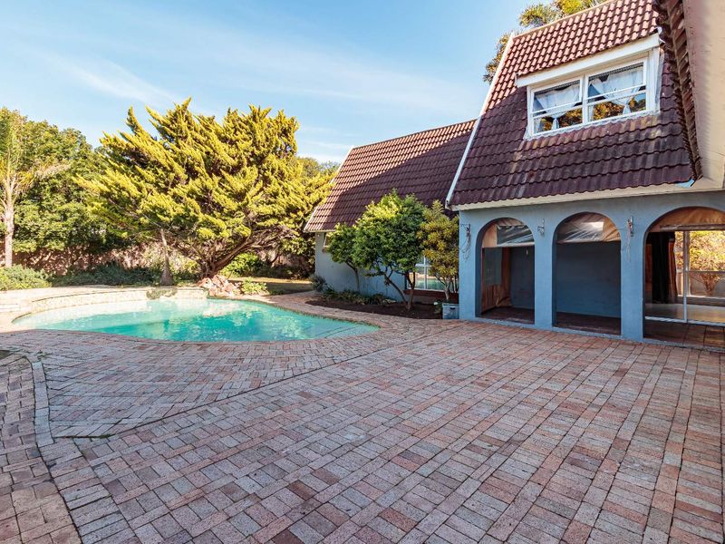 To Rent | Summerstrand: 4 Bedroom & 1 Bedroom Flatlet to Rent - Photo 9