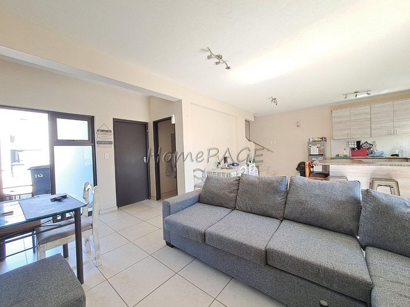 Fairway Estates, Walvis Bay:  2 Bedr Double Storey Unit is for Sale - Photo 7