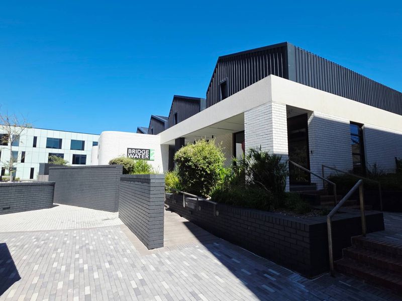 Prime Office Opportunity in the Prestigious Bridgewater One Precinct – Where Business Meets Lifestyle in the Heart of Century City - Photo 4