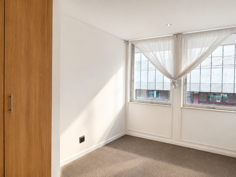 Two-Bedroom Apartment in Isibaya House for sale - Photo 10