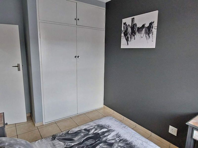 Pet Friendly 2 Bedroom Unit, in Town. - Photo 10