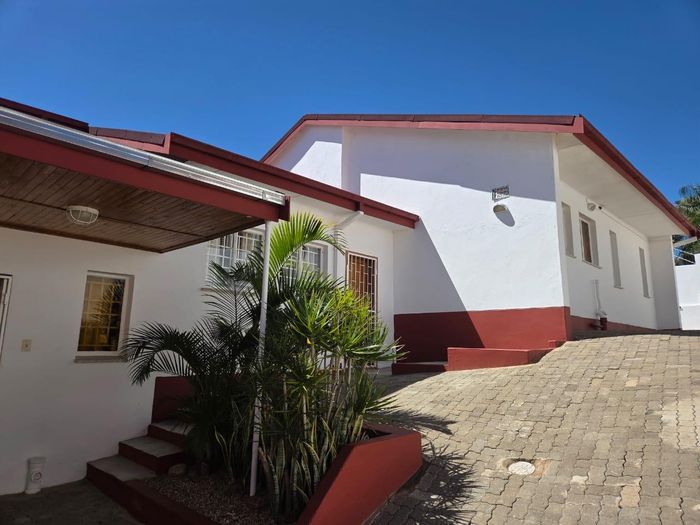 Property #2560371, House Rental Monthly in Klein Windhoek