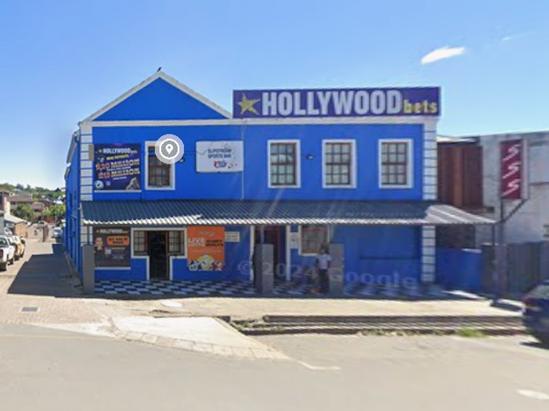 Ground floor Commercial property to let in Grahamstown - Photo 2