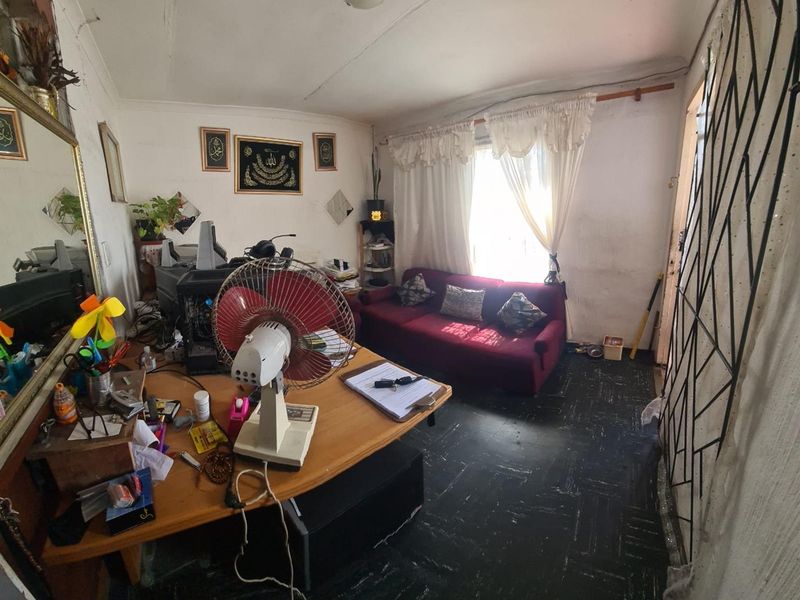 CHARMING 4 BEDROOM FAMILY HOME FOR SALE!!! - Photo 7