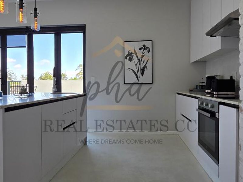 3 Bedroom Townhouse for sale - Swakopmund (Kramersdorf) - Photo 6