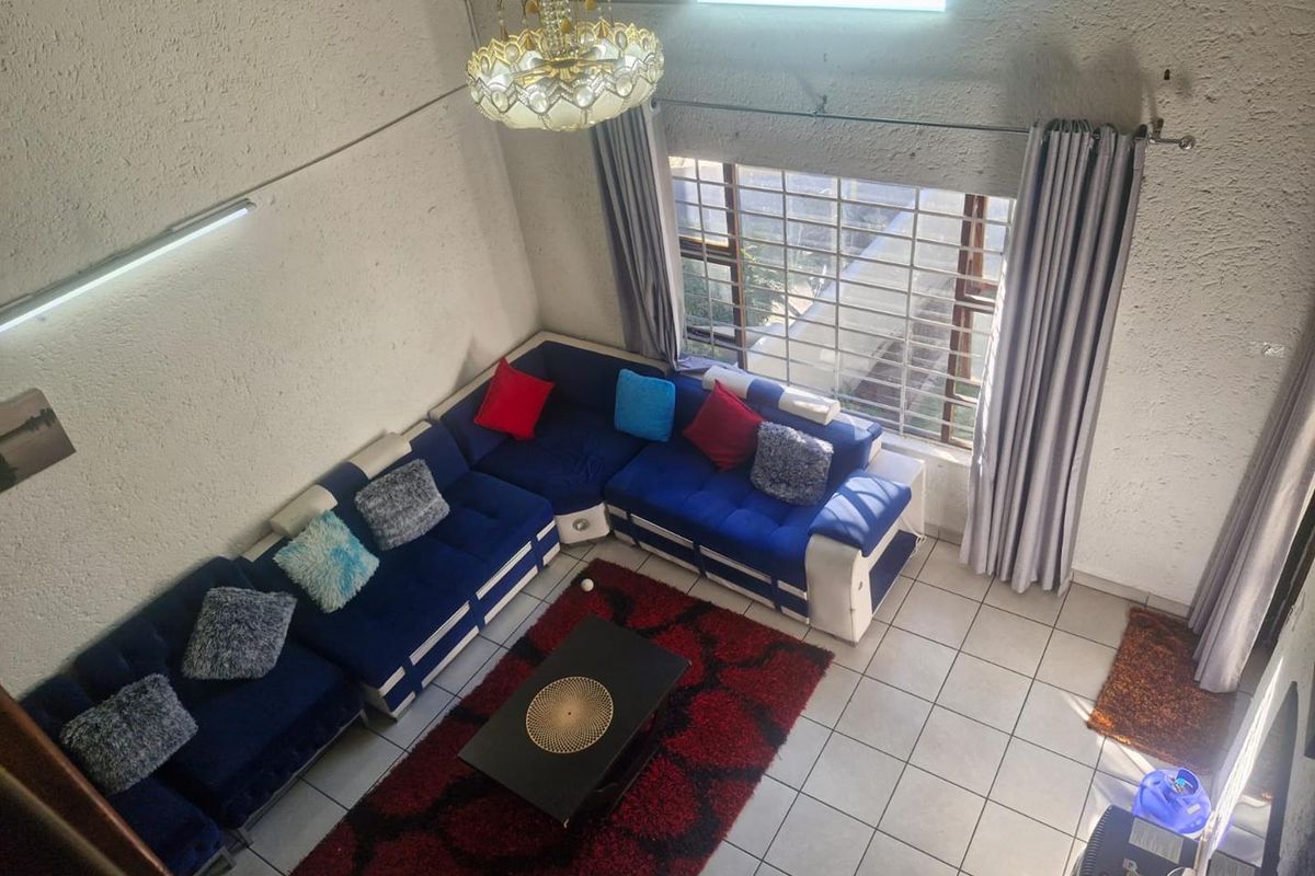 3 Bedroom Apartment with huge loft - Photo 4