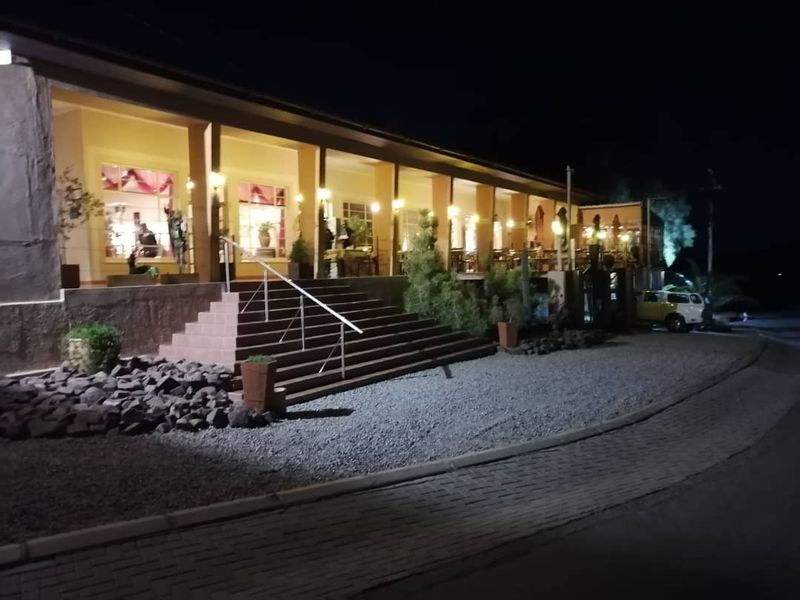 BAHNHOF HOTEL FOR SALE, AUS, NAMIBIA - Photo 3