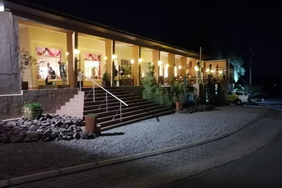 BAHNHOF HOTEL FOR SALE, AUS, NAMIBIA - Photo 3