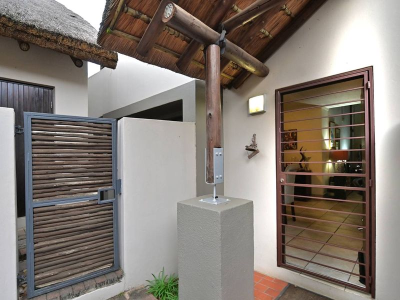 Stunning Two Bedroom Townhouse In Excellent Estate - Photo 3