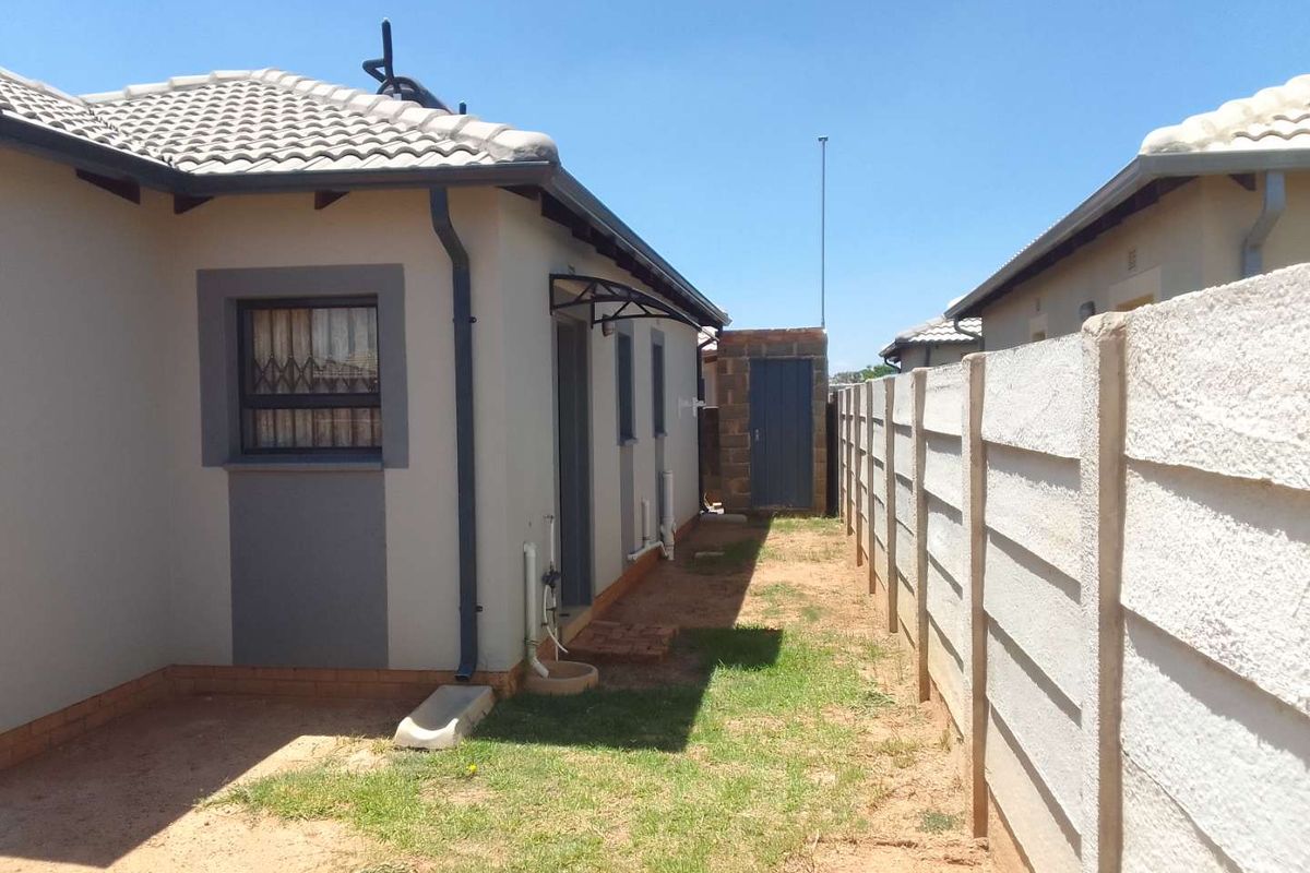 New developments three bedrooms house for sale in Benoni - Photo 3