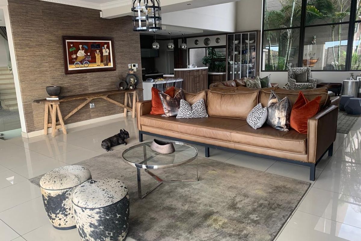 Luxury Meets Functionality in Your Dream Home - Photo 5