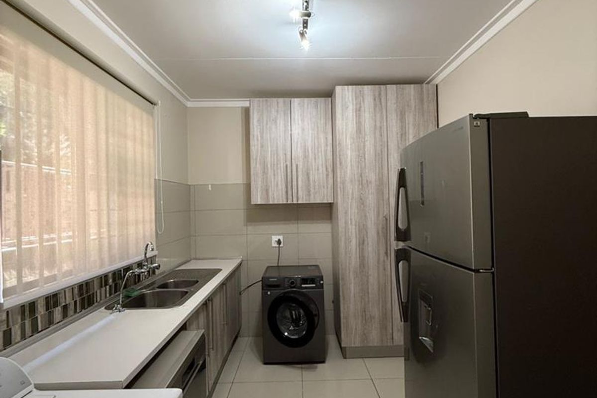 FOR SALE | Spacious Family Home with Flatlet | Eros  N$5,100,000 - Photo 5