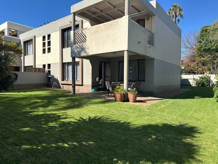 Property #2497721, Apartment For Sale in Dowerglen
