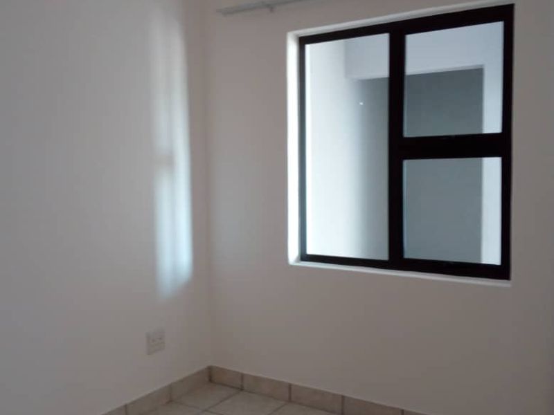 Scaling down or starting up - Photo 3