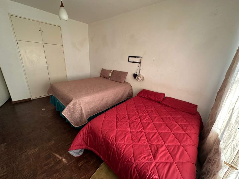 COZY GROUND FLOOR APARTMENT IN SECURE COMPLEX - Photo 10