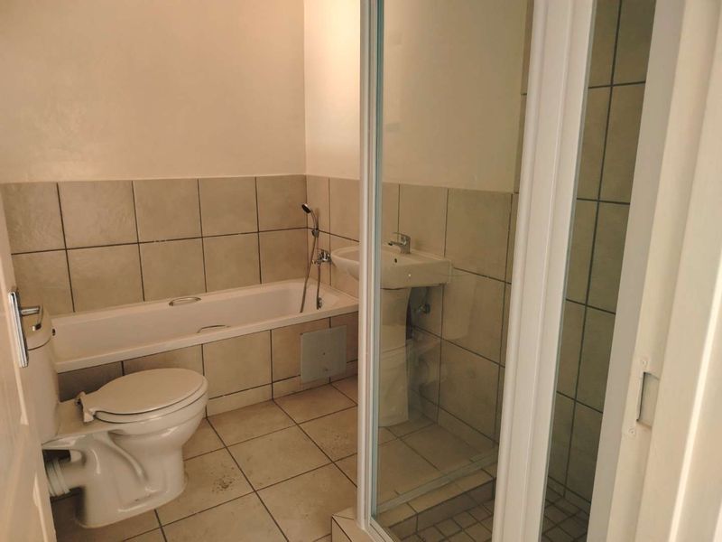 Spacious Newly Built Apartments - Photo 9