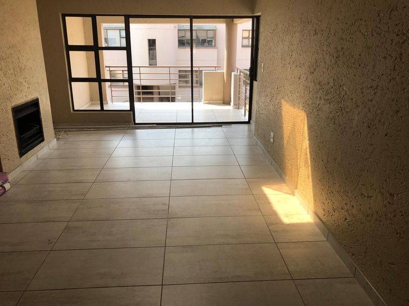 UNFURNISHED 3 BEDROOMS - Photo 6