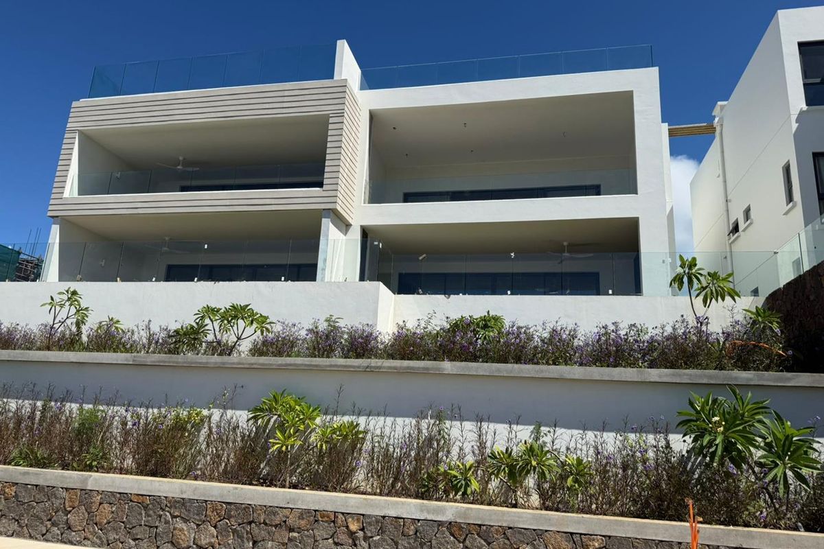 Grand Gaube — Ground Floor Apartment - Photo 2