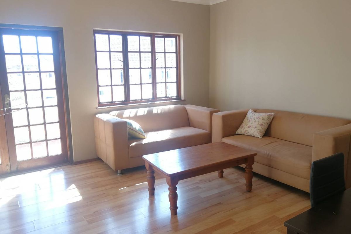2 Bed Unfurnished Apartment in Sandown - Photo 3
