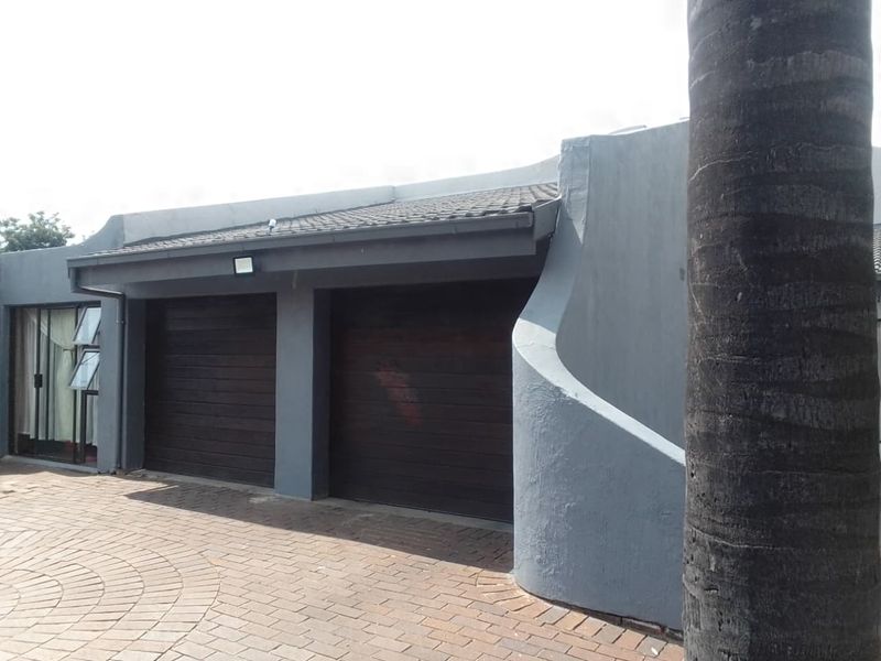 House for Rent in Norkem Park Kempton Park - Photo 1