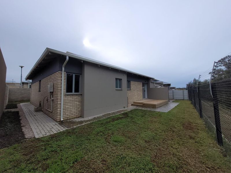 Mooikloof Country Estate 3 Bedroom House For Sale - Photo 3