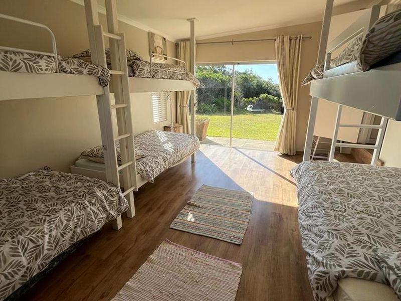 PRINGLE BAY RIGHT AT THE BEACH - Photo 5