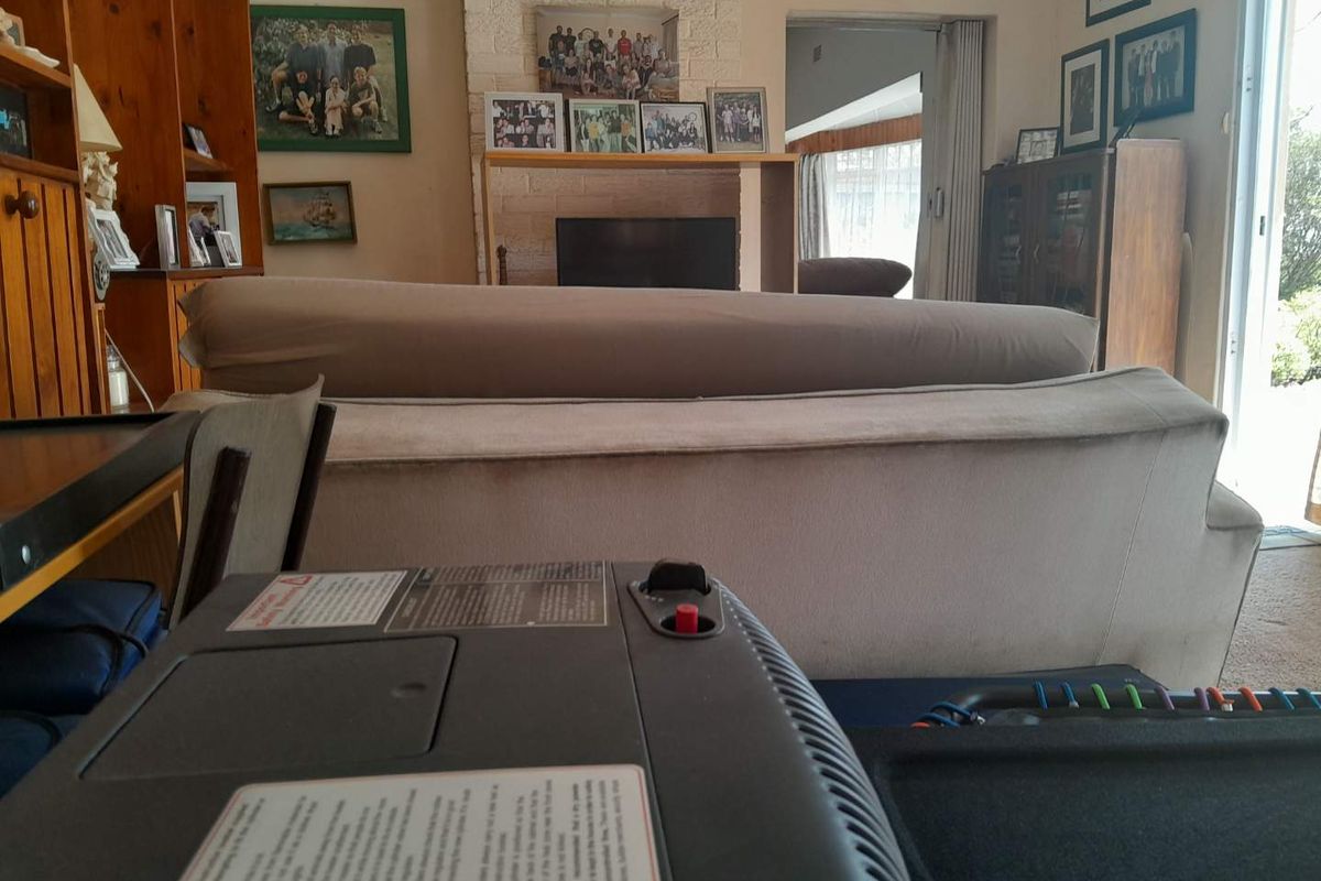 Spacious 4 Bedroom Family Home in Lunmeyer - Photo 5