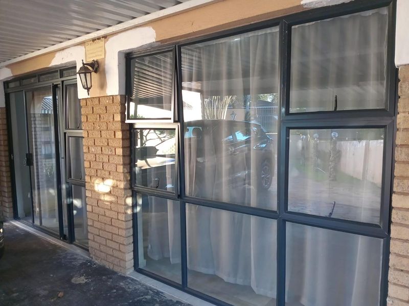 Practical One-Bedroom, One-Bathroom Rental in Richards Bay's Meer En See - Photo 7