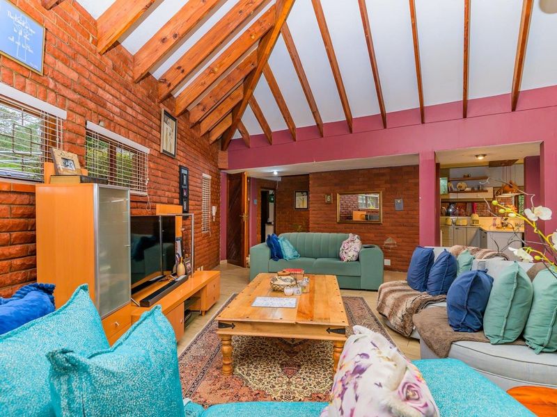 A Modern Family Gem in Gillitts — Space, Style &amp; Serenity! - Photo 9