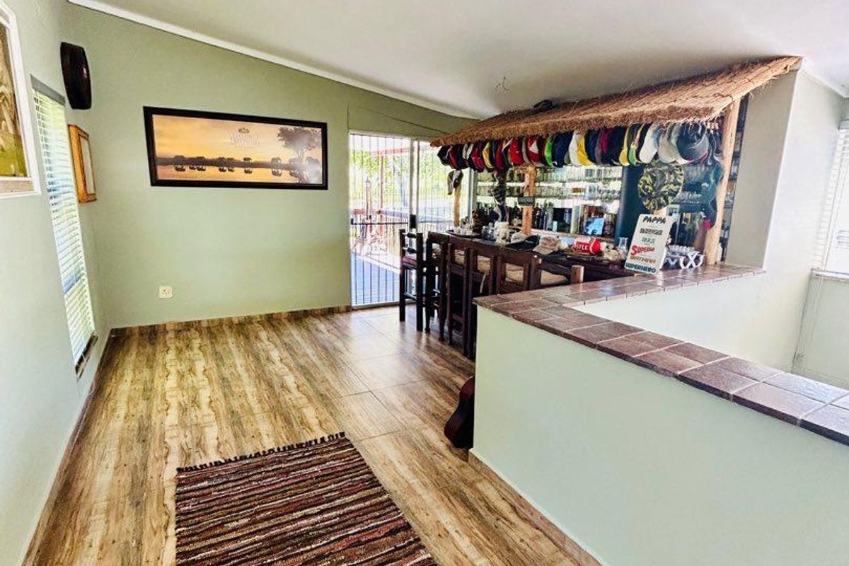 This absolutely Gorgeous, Move in ready Property for sale - Photo 5