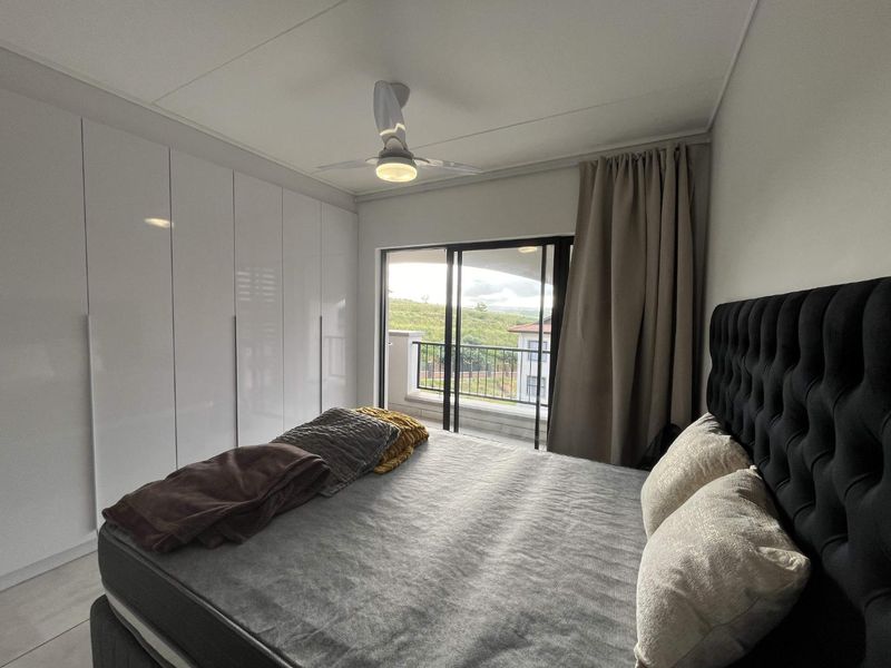 Hendra- Experience luxurious living within a secure complex in Izinga. - Photo 6
