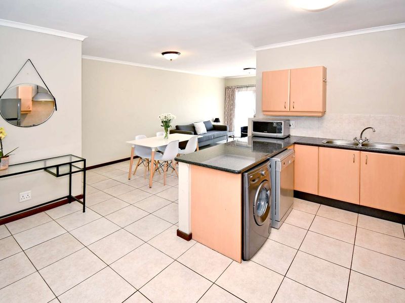 Modern Elegance & Easy Living in the Heart of Dainfern - Photo 2